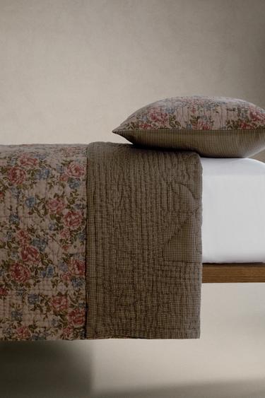 REVERSIBLE FLORAL QUILT - Greenish by Zara - Image 2