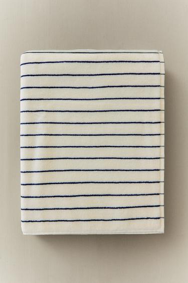 SERVIETTE DE BAIN RAYURE COULEUR - Bleu marine de Zara