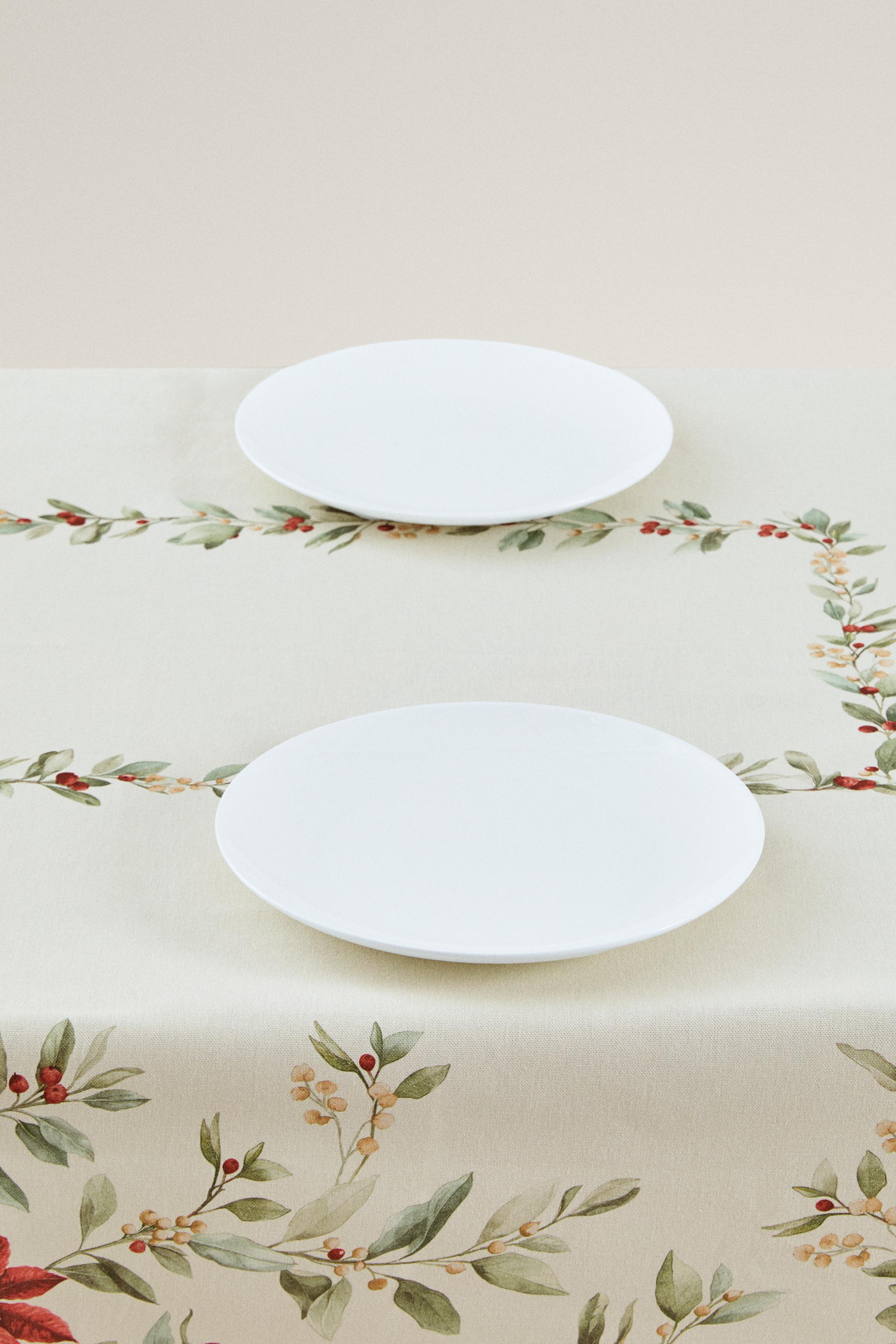COTTON CHRISTMAS LEAF TABLECLOTH