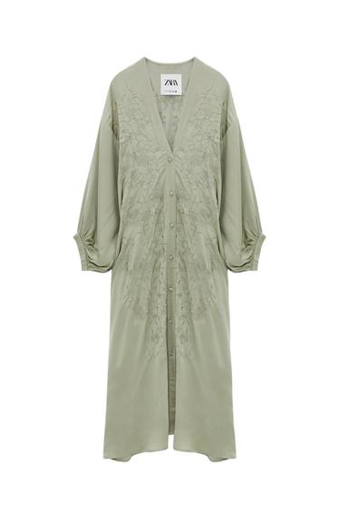 EMBROIDERED KIMONO