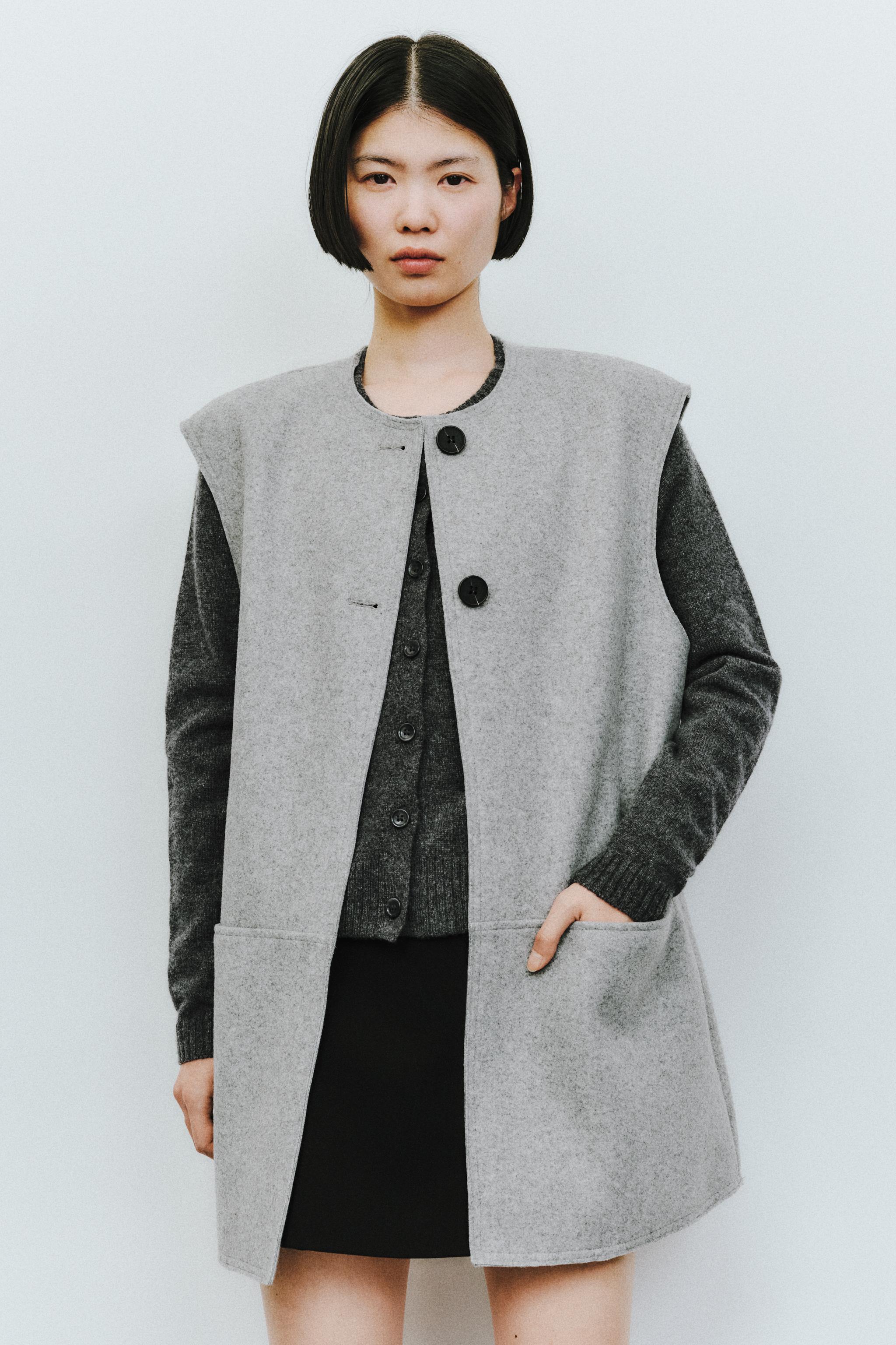 【ザラ】ボリューム ダブルブレスト ロング ベスト コート 秋冬 XS グレー ZARA ♡ XS ザラ 完売ソフトダブルブレストロングベスト グレー