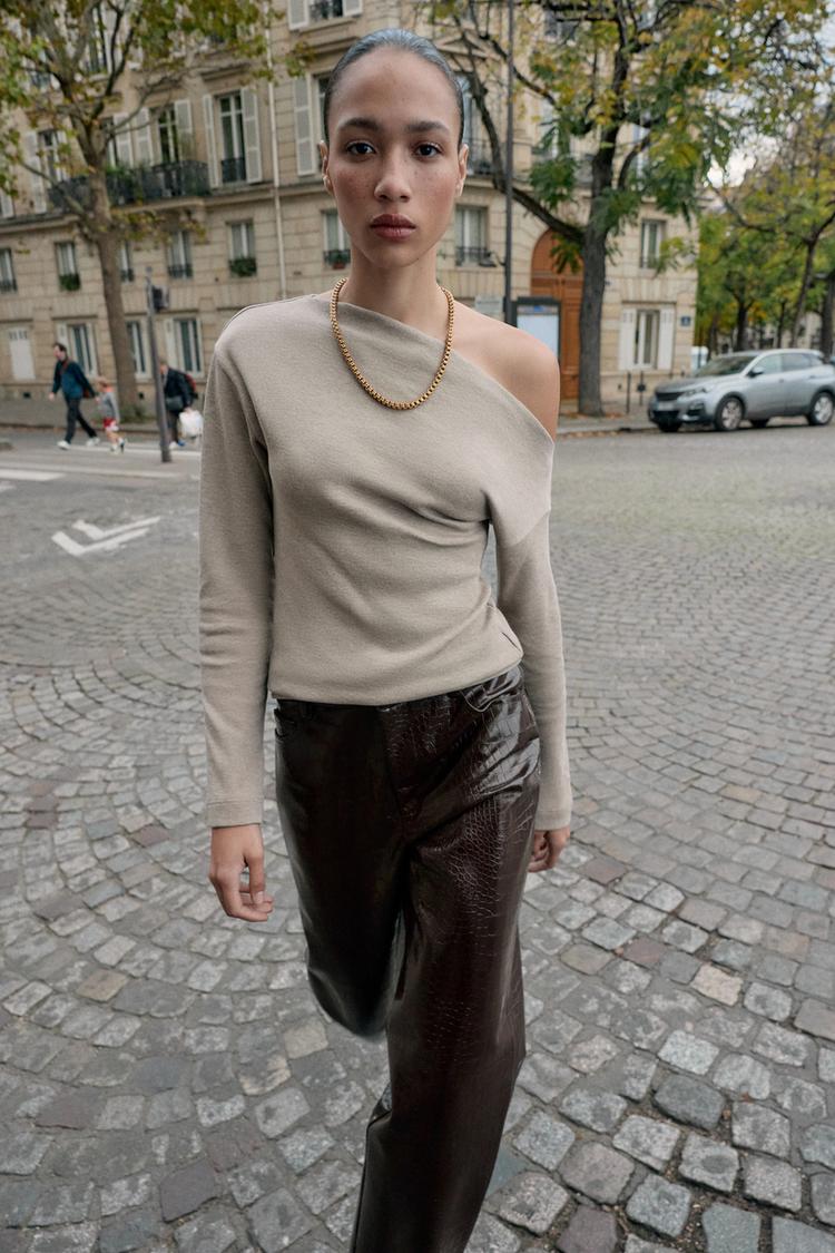 ASYMMETRIC SOFT TOP Beige marl ZARA Ireland - Main Image