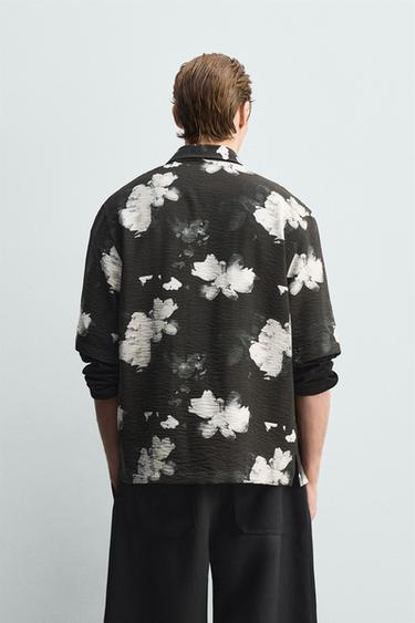 CAMISA FLUIDA ESTAMPADO FLORAL - Negro de Zara