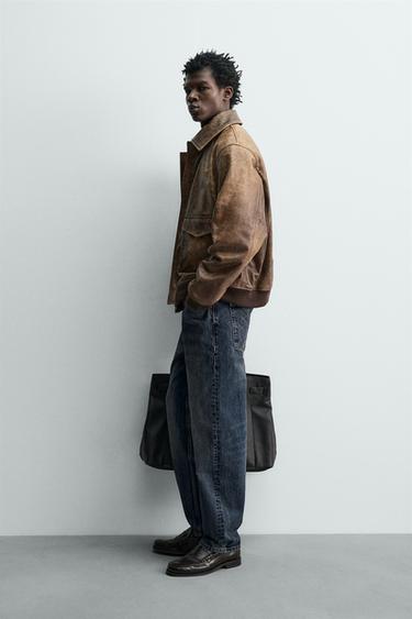 BLOUSON EN CUIR EFFET VINTAGE - Tabac de Zara - Image 3