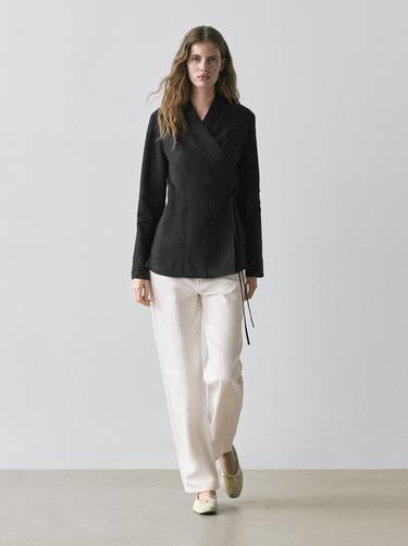 Kimono entallado con lino - Negro de Zara - Imagen 0