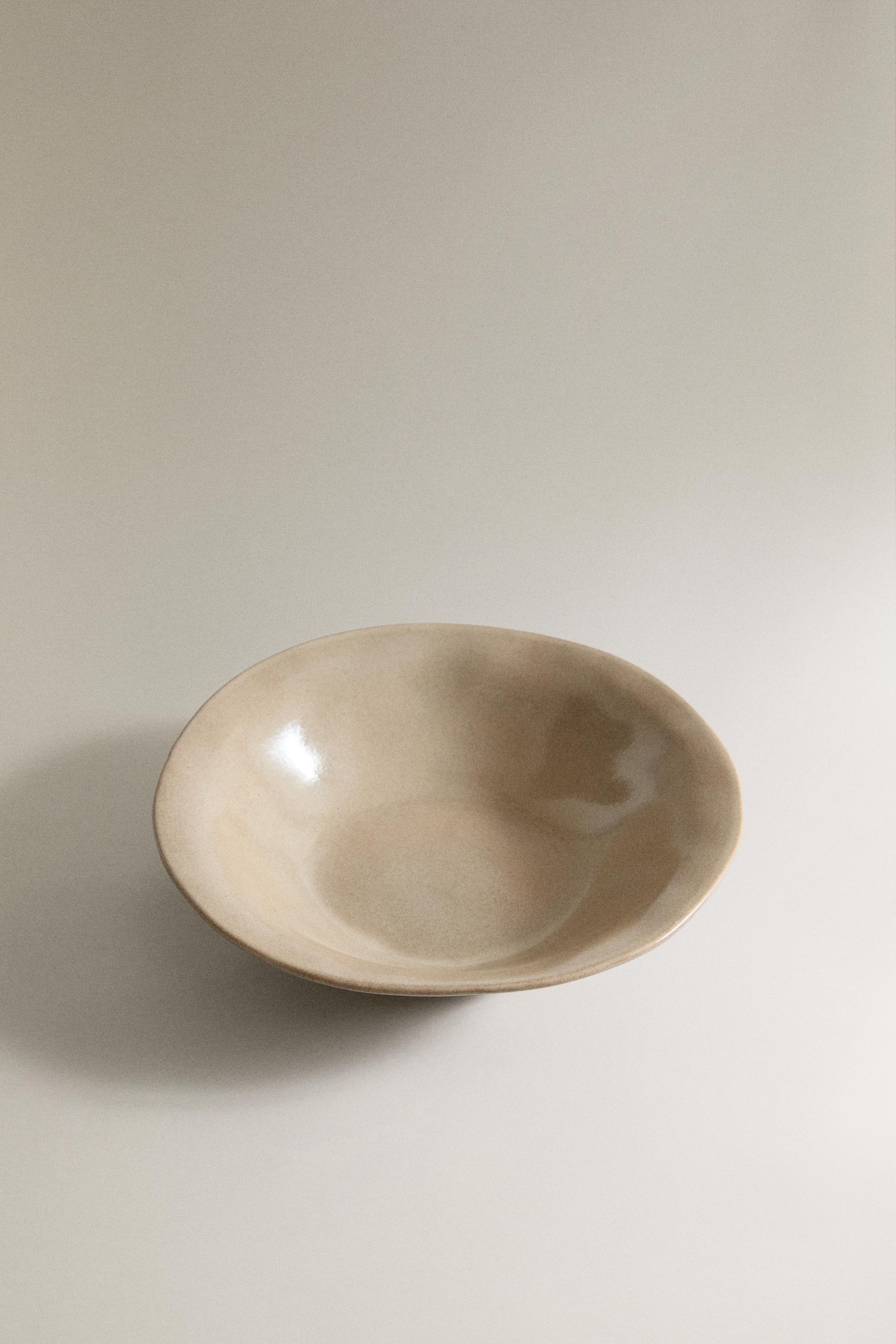IRREGULAR STONEWARE BOWL — Taupe gray