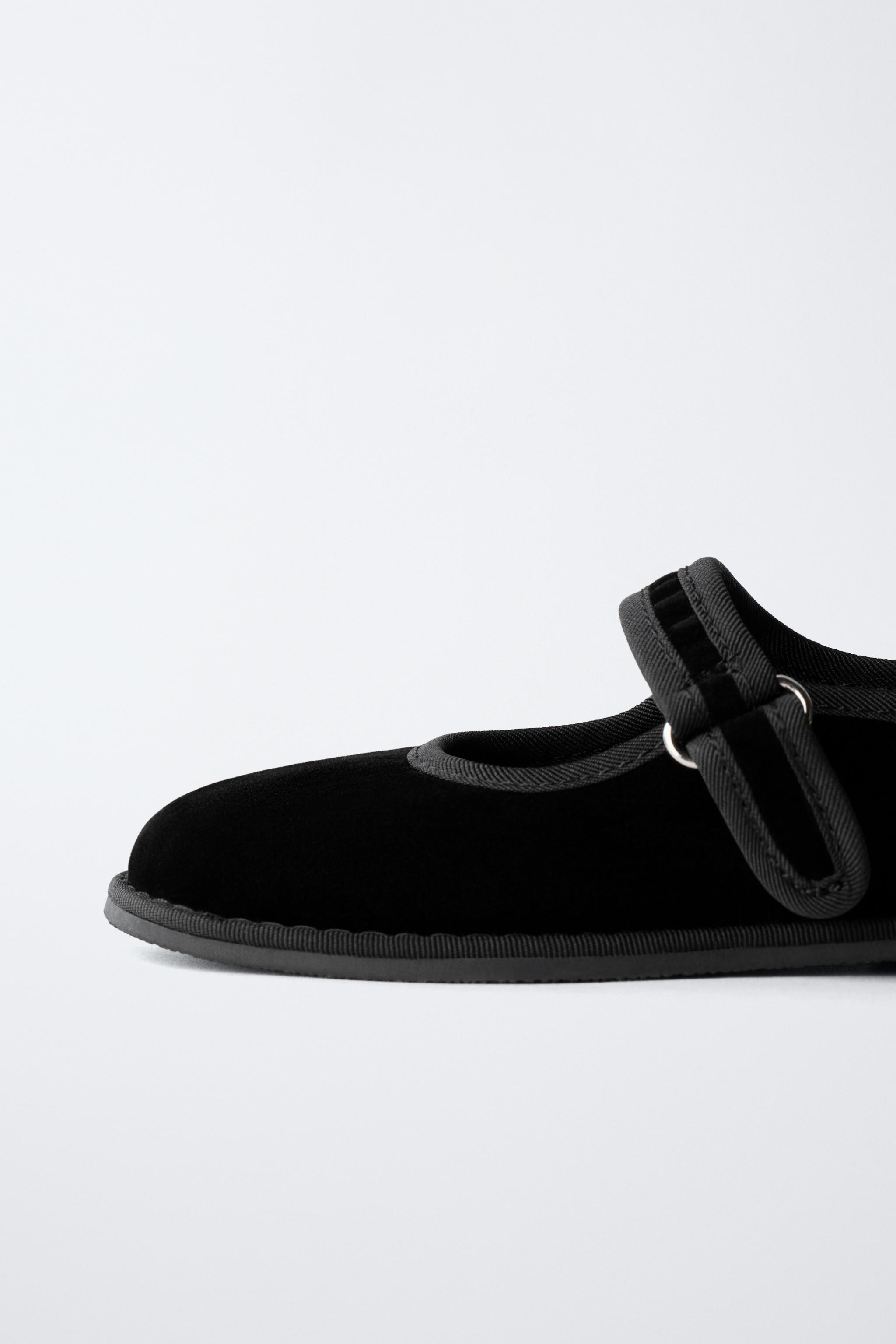 CLASSIC BALLET FLATS