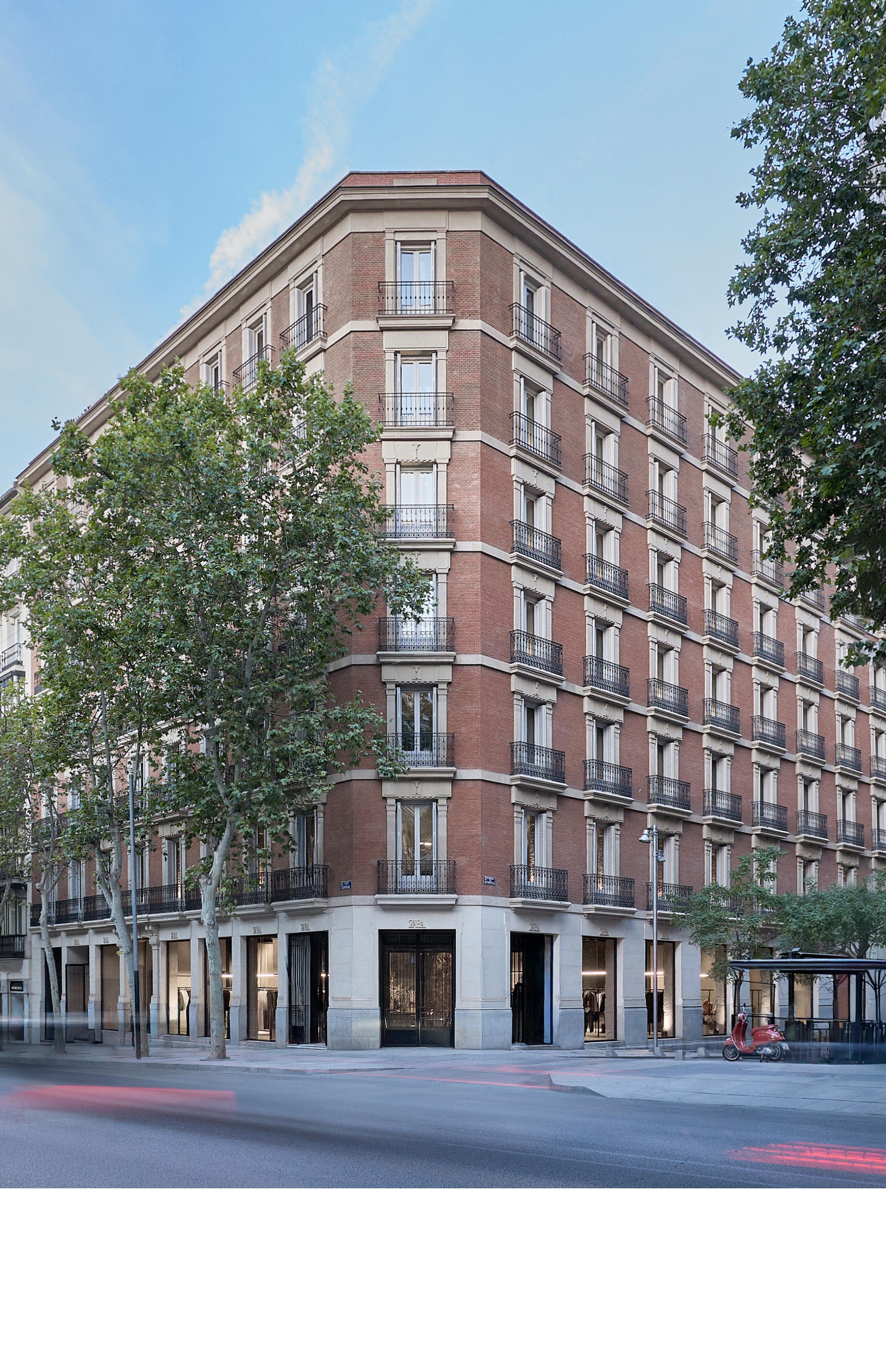 美品 ZARA ザラ ノーカラー スーツ セットアップ ネイビー チェック M ZARA 122センチ ネイビー チェック柄 スーツ上下ワイシャツ