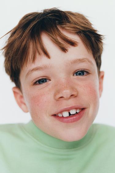 PLAIN T-SHIRT - Light green by Zara