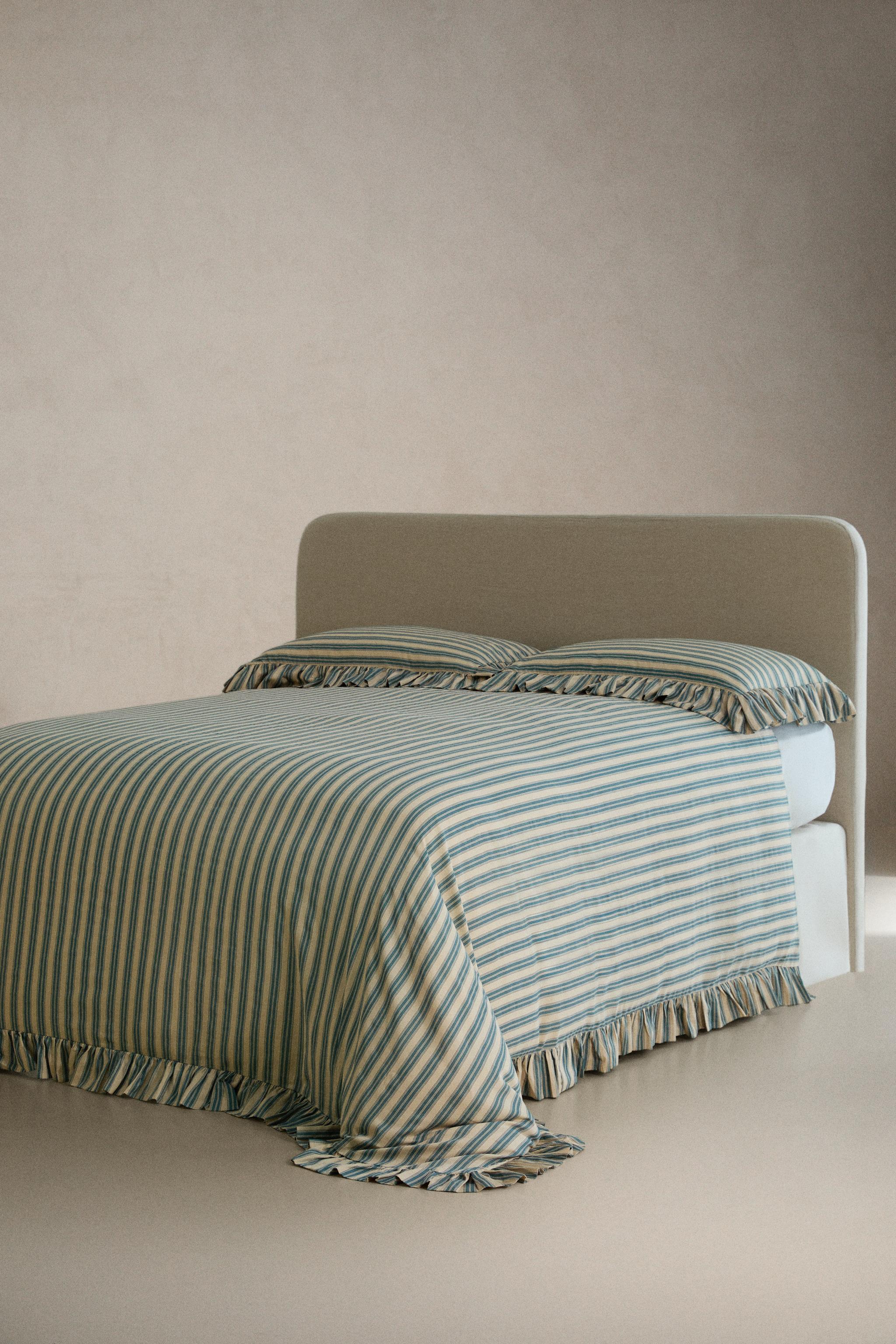 STRIPED RUFFLE DUVET COVER | KATHARINE POLE — Blue