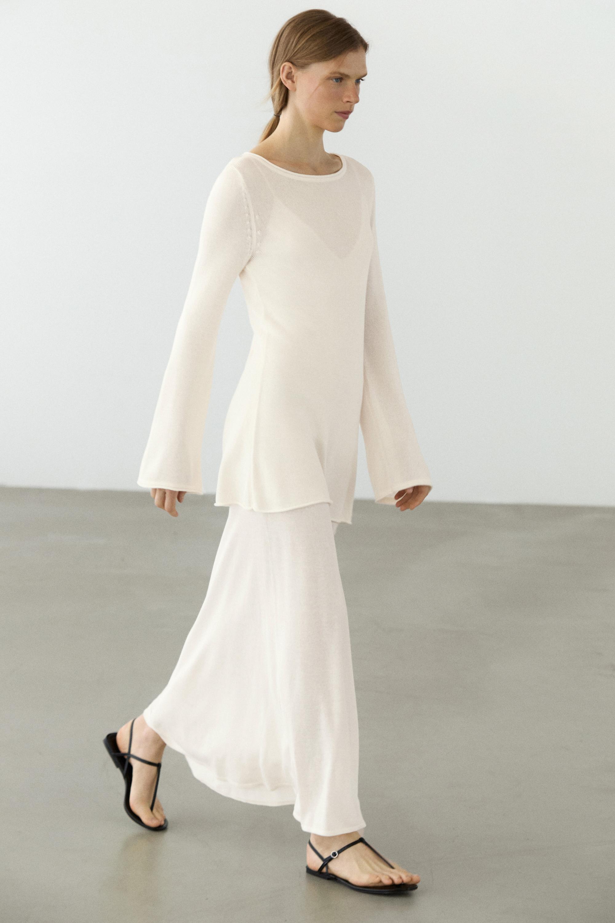 Double-layer knit dress with long sleeves
