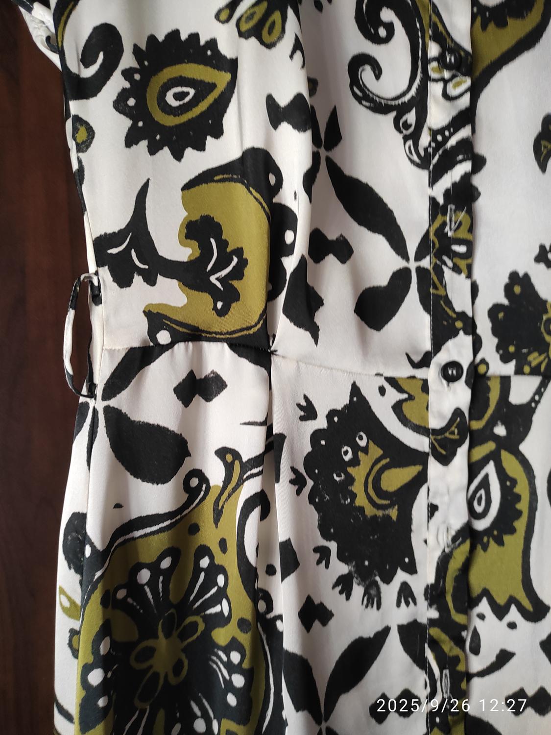 PRINTED DRESS WITH BELT - Image 5