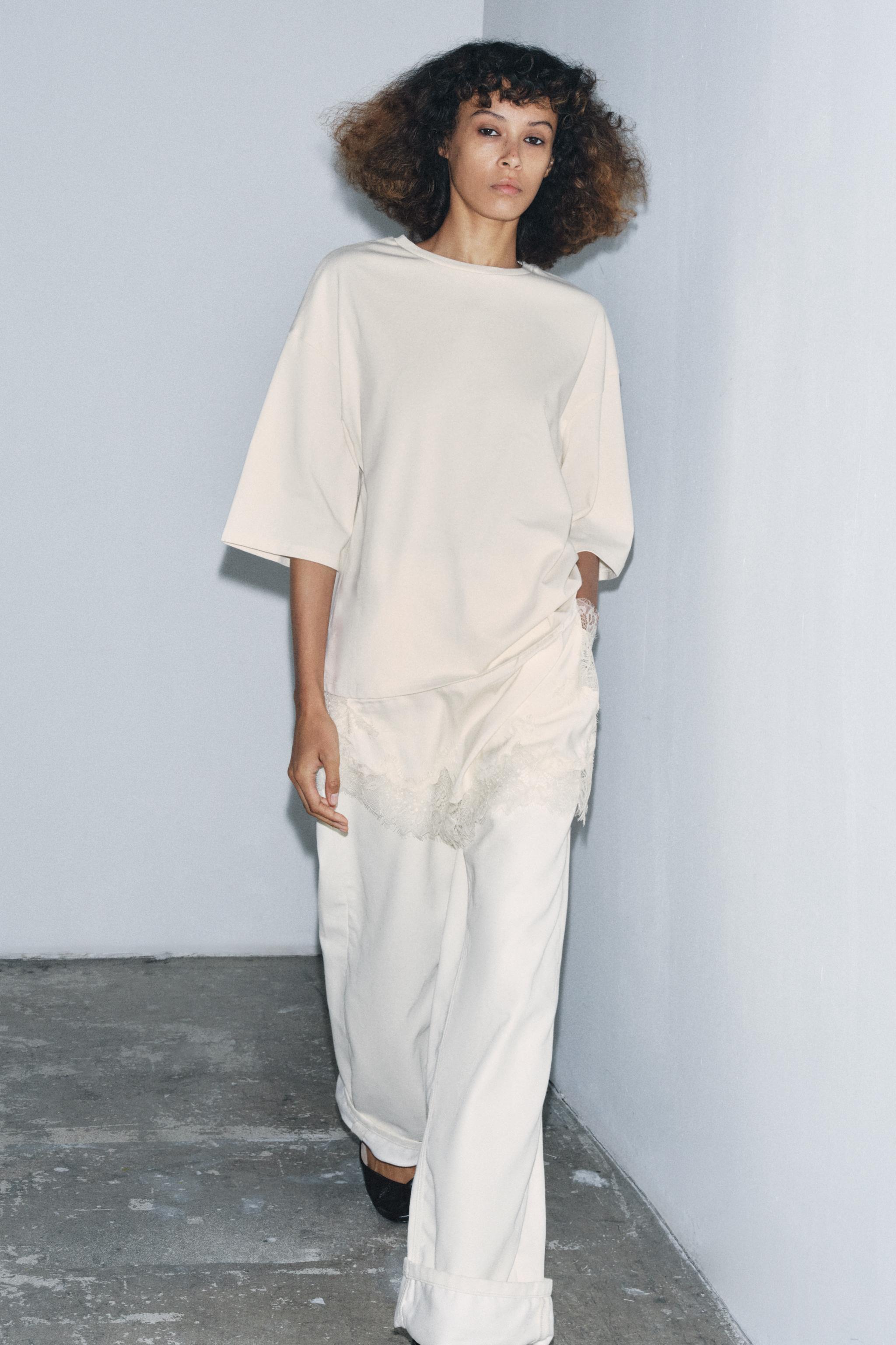 LACE COMBINED T-SHIRT