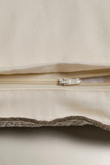 HOUSSE DE COUSSIN IMPRIMÉ FLEURI - Gris perle de Zara - Image 3