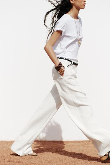 T-SHIRT DÉLAVÉ À MANCHES COURTES - Blanc de Zara - Image 2