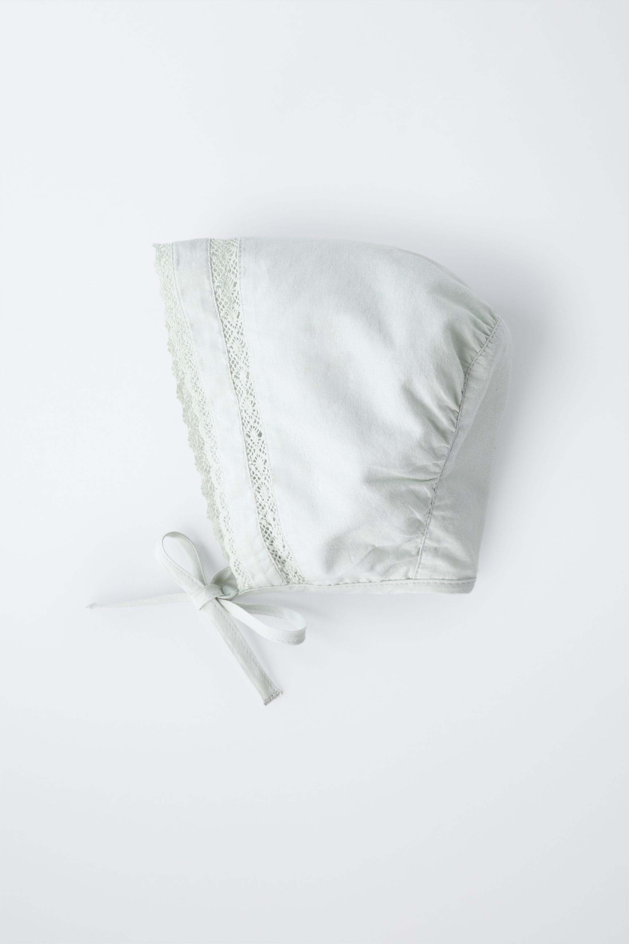 LACE BONNET