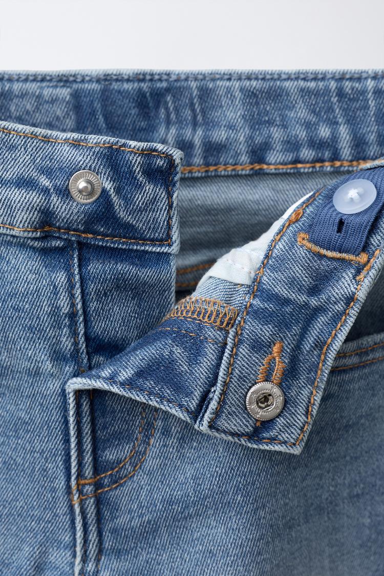 Jeans de corte slim cómodos 3
