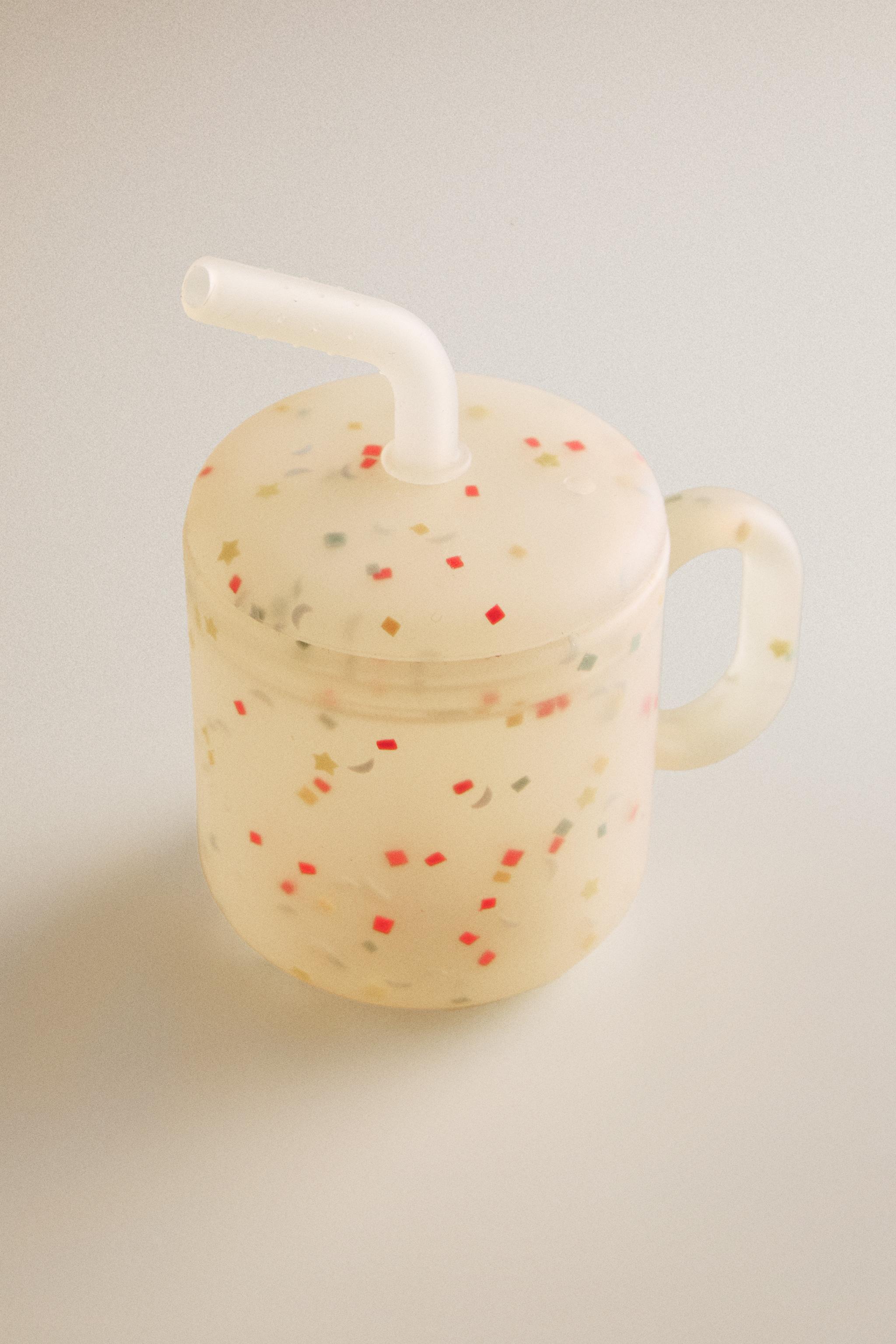 KIDS’ SILICONE CONFETTI TUMBLER WITH STRAW