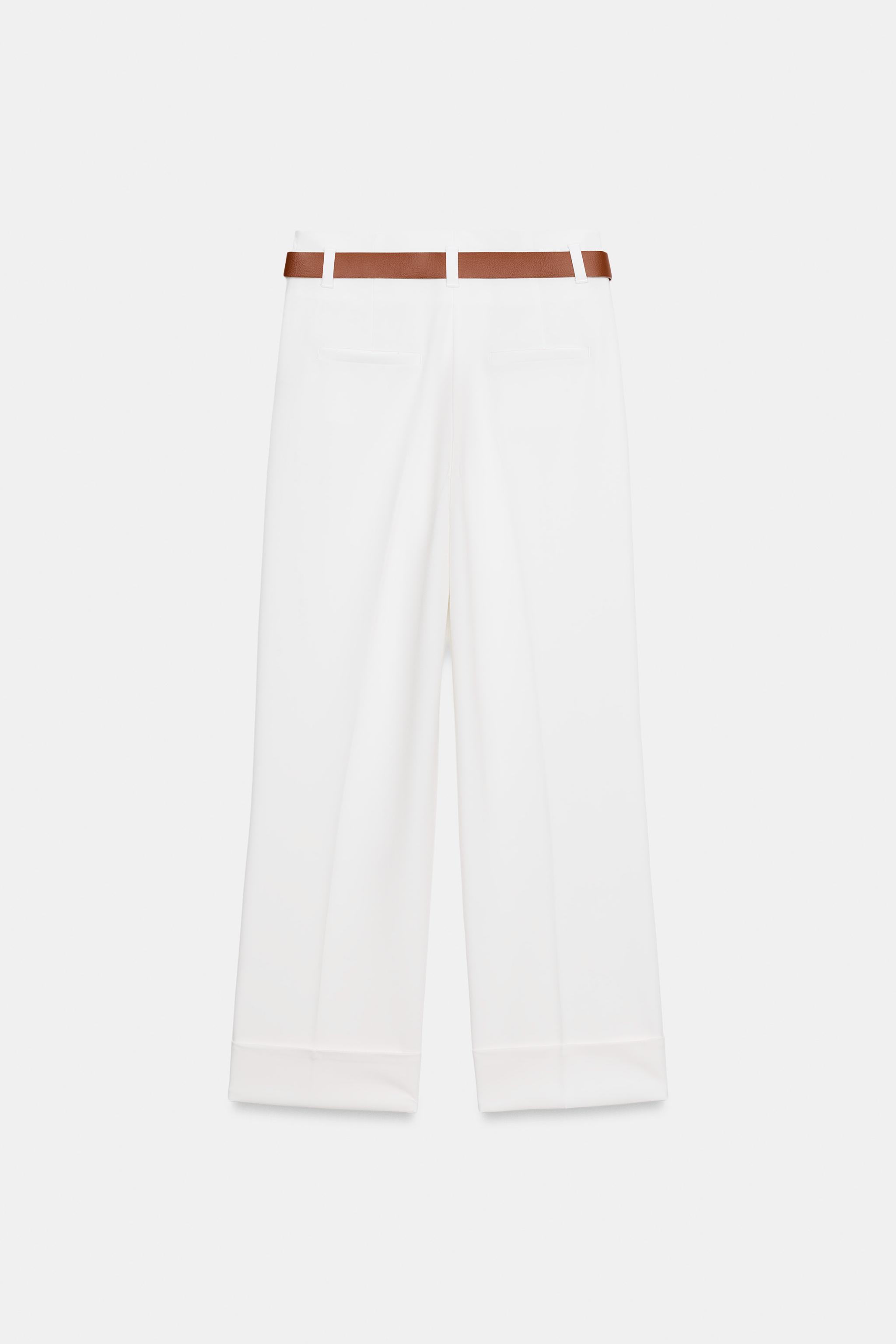 PANTALON AVEC REVERS ET CEINTURE