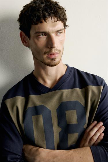 T-SHIRT COLOR BLOCK NUMÉROTÉ - Beige / Bleu marine de Zara - Image 5