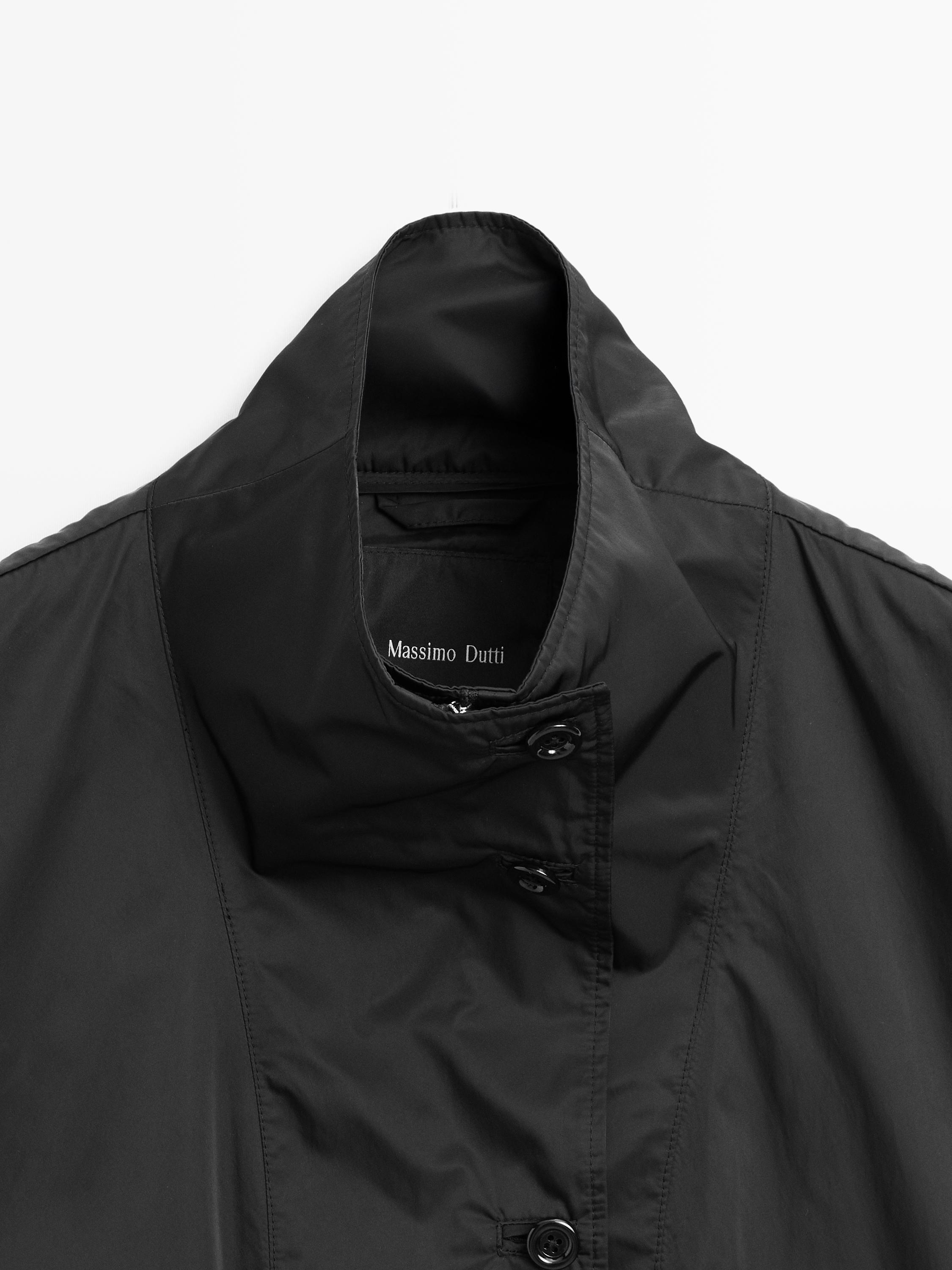 Bomber jacket with pocket details