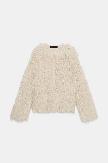 STRICKJACKE MIT FRANSE UND BÜRSTEN-EFFEKT - Cremefarben von Zara