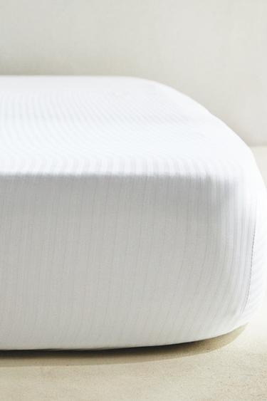 STRIPED COTTON MATTRESS PROTECTOR - White by Zara - Image 5