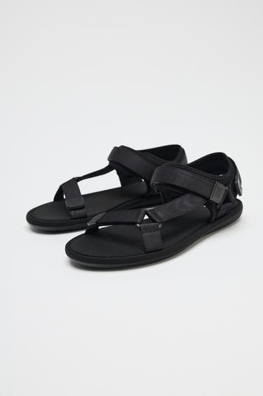 SANDALES À BRIDES AUTO-AGRIPPANTES - Noir de Zara - Image 1