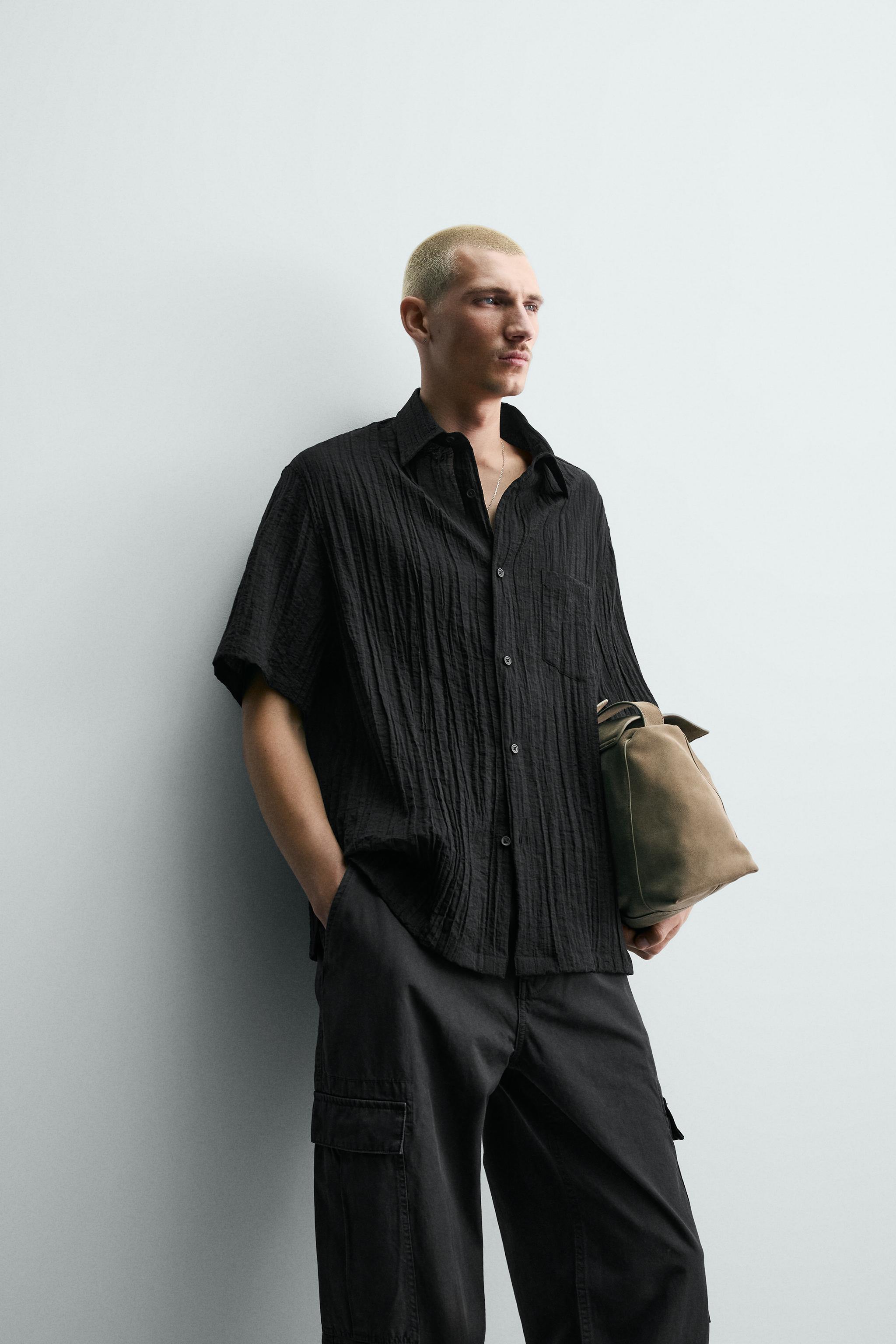FLUID TEXTURED RELIEF SHIRT