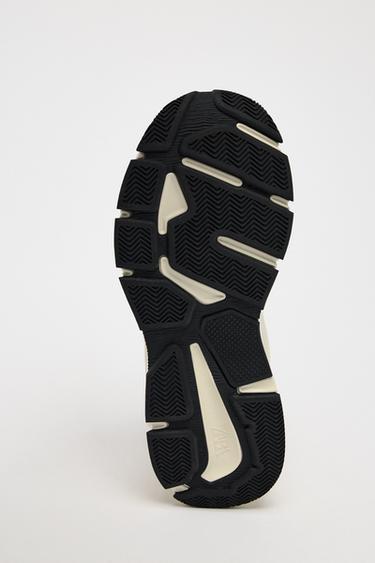 MESH RUNNING TRAINERS - Maroon by Zara - Image 5