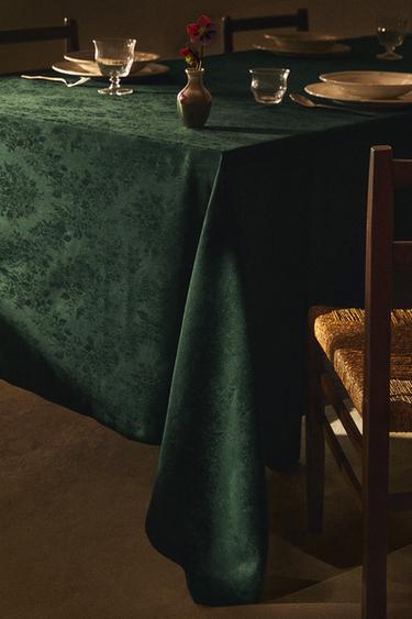 Zara CHRISTMAS COTTON JACQUARD TABLECLOTH WITH BRANCHES - Green