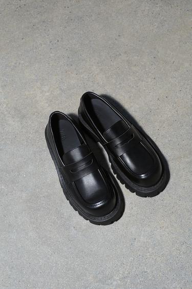 Zara 厚底飾片樂福鞋 - 黑色 - 圖片 0