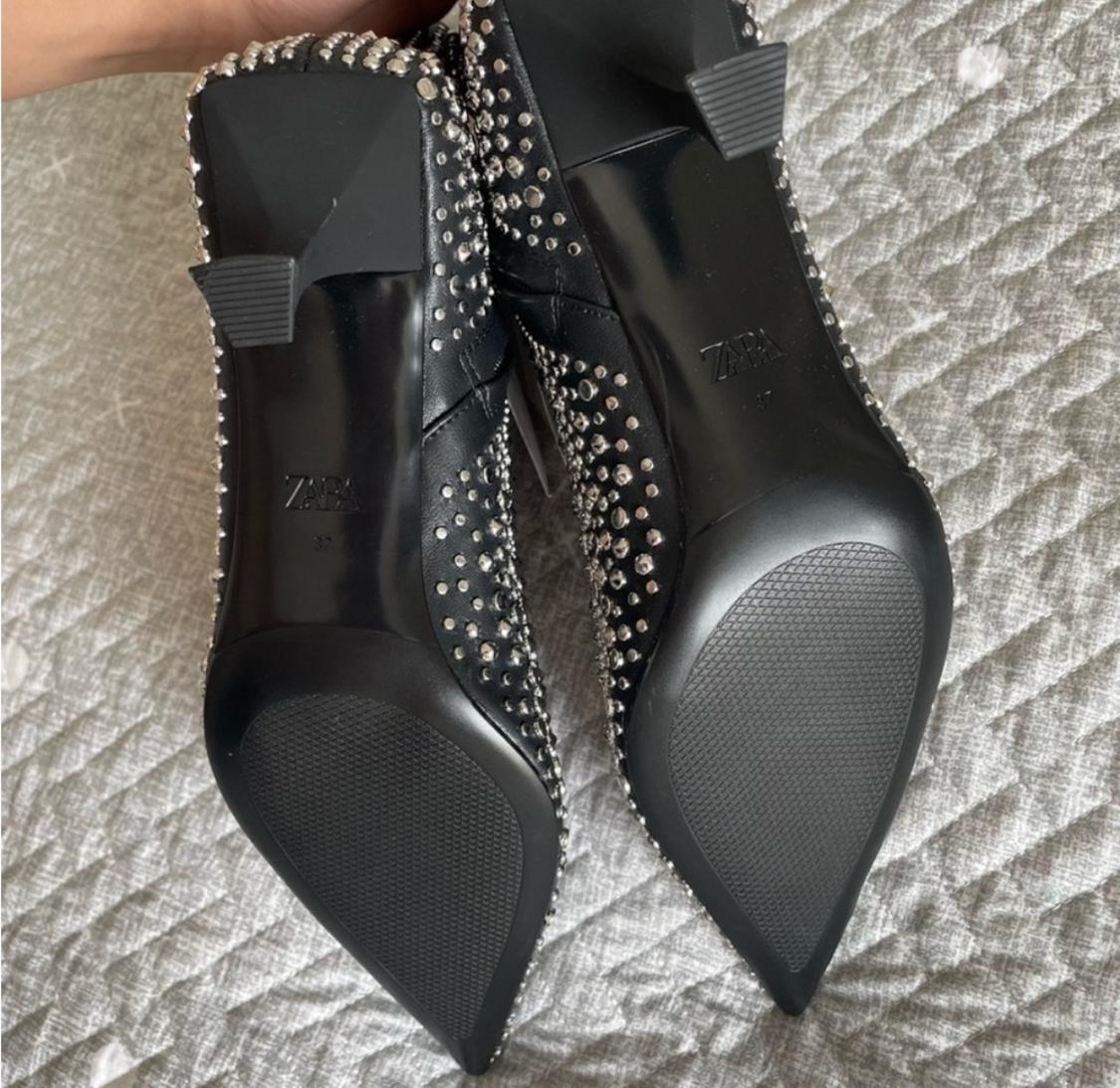 STUDDED HIGH HEEL ANKLE BOOTS - Image 6