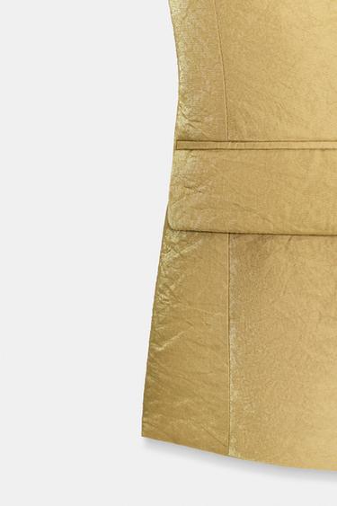 GILET SATINÉ EFFET FROISSÉ - Doré de Zara - Image 7