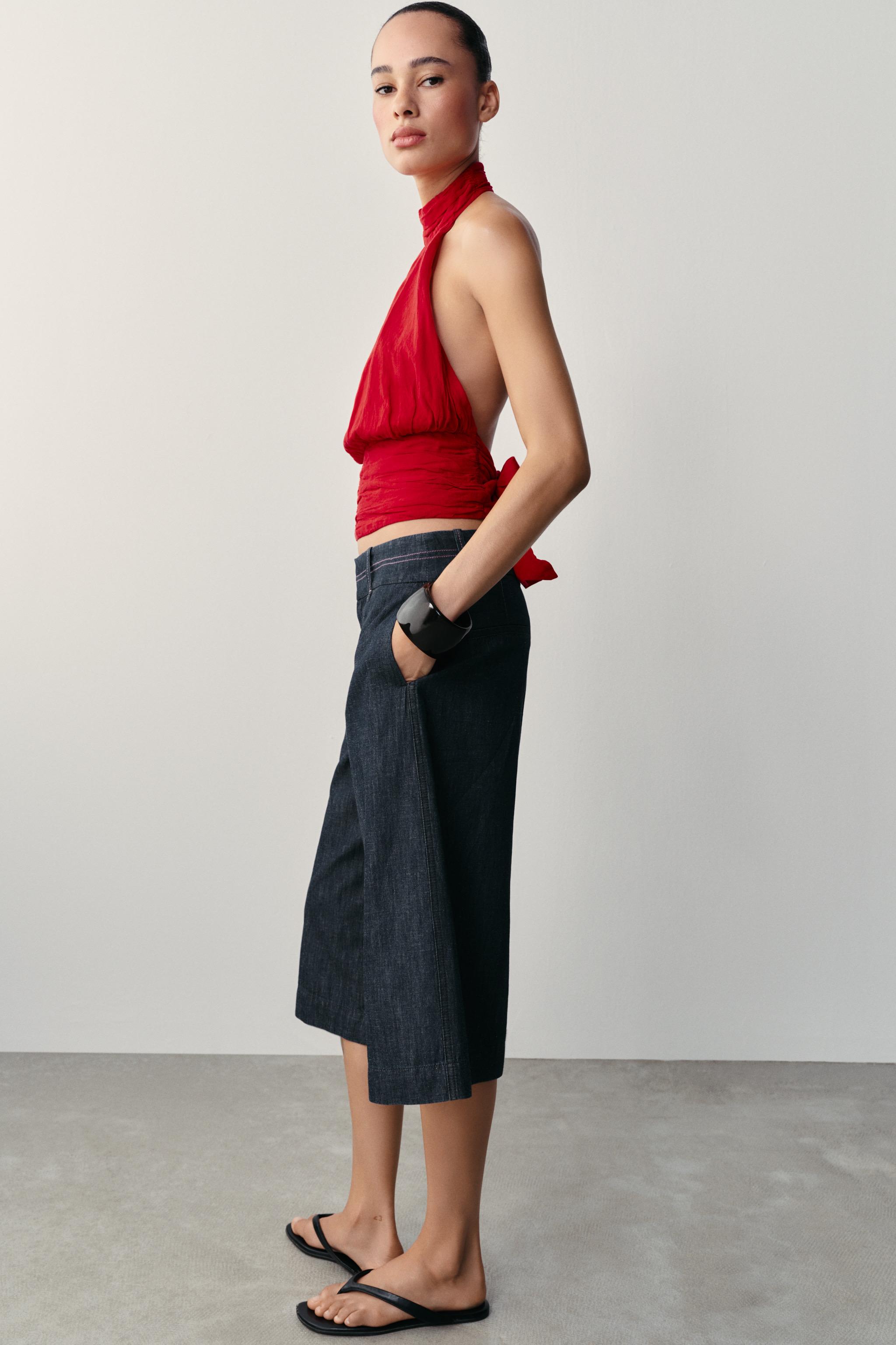 LONG SHORTS WITH CONTRAST TOPSTITCHING