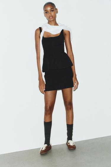HIGH-WAIST MINI SKIRT - Black by Zara