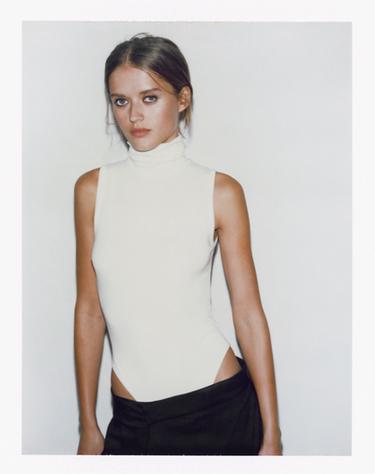 Zara BASIC HIGH NECK BODYSUIT - Ecru