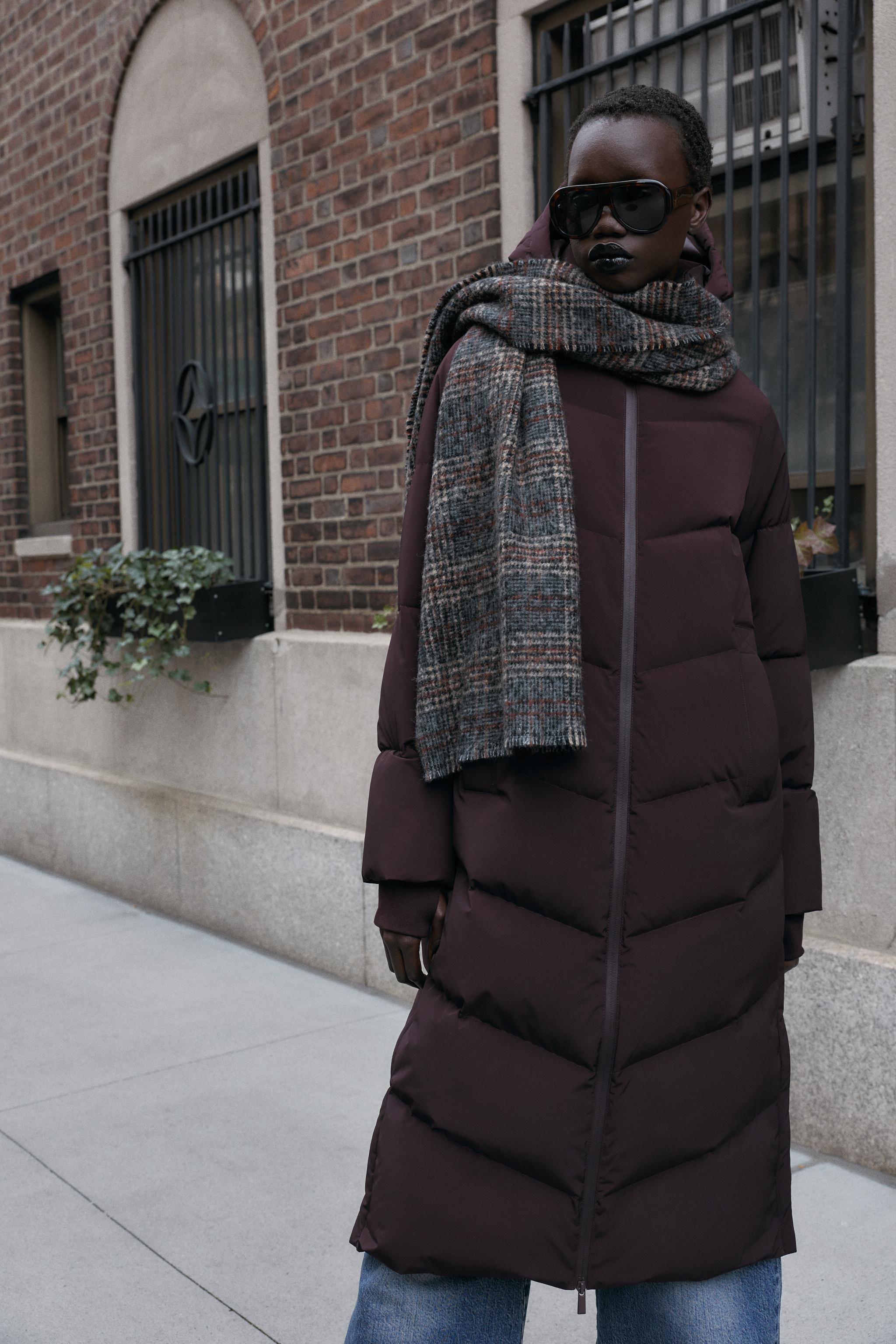 撥水防風ロング丈フード付きダウンジャケット - バーガンディ | ZARA