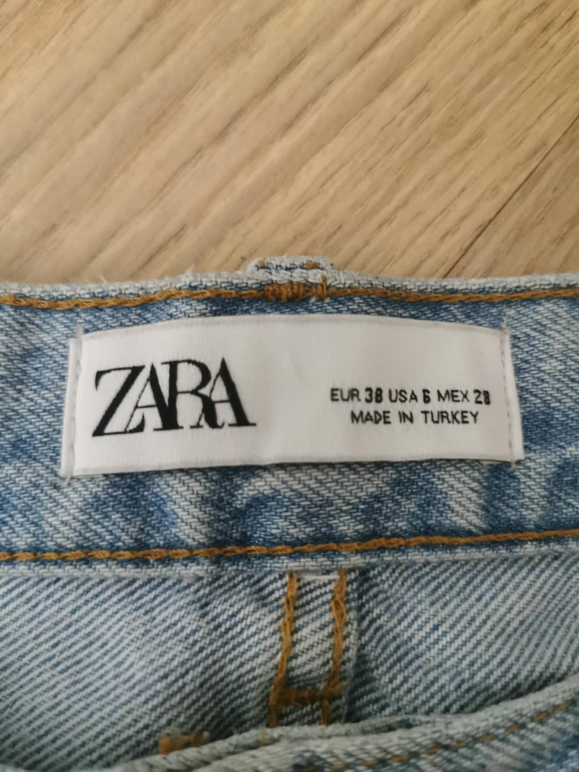 Z1975 MID-RISE STRAIGHT-FIT RIPPED JEANS - Image 4