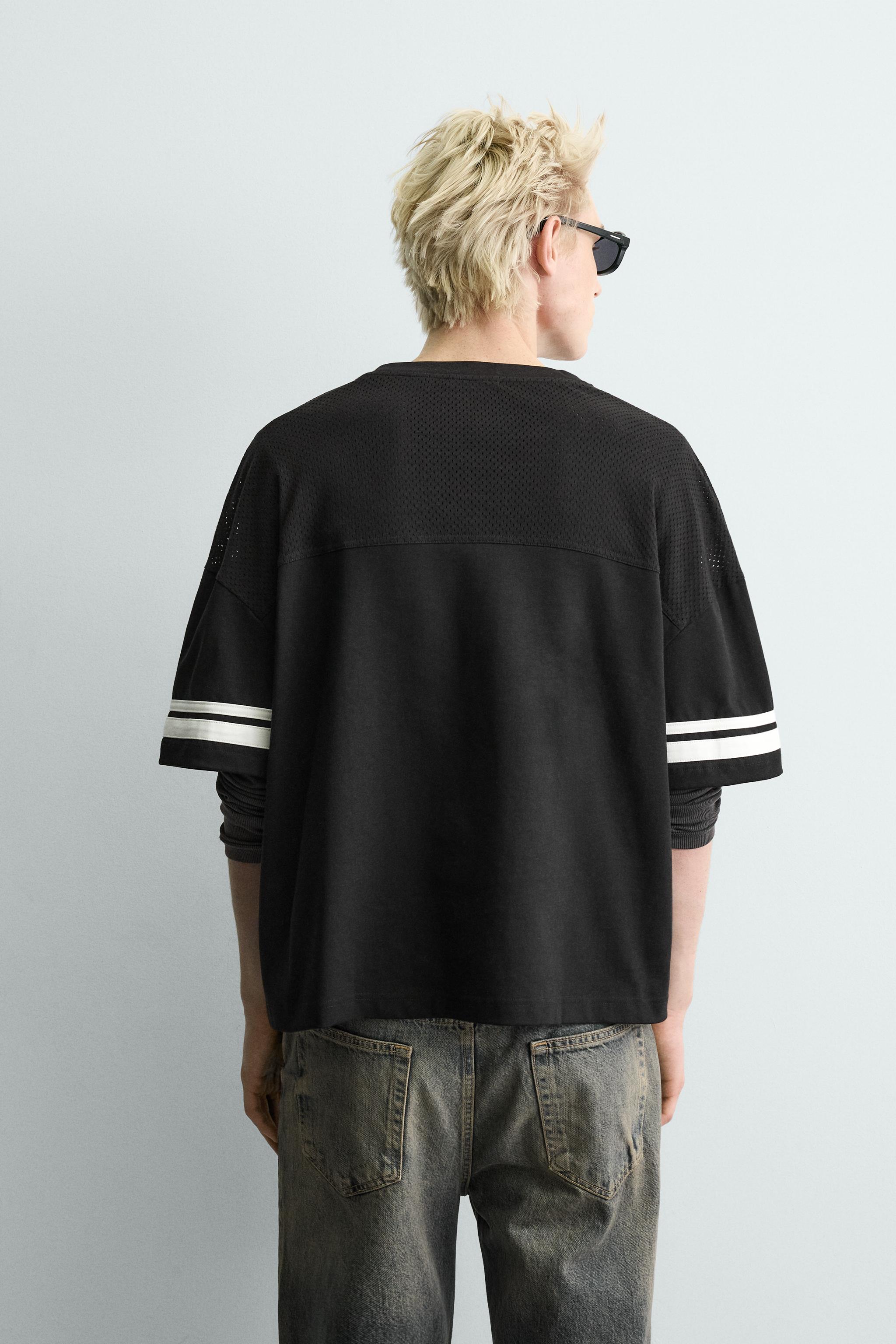 TEXTURED PRINT T-SHIRT