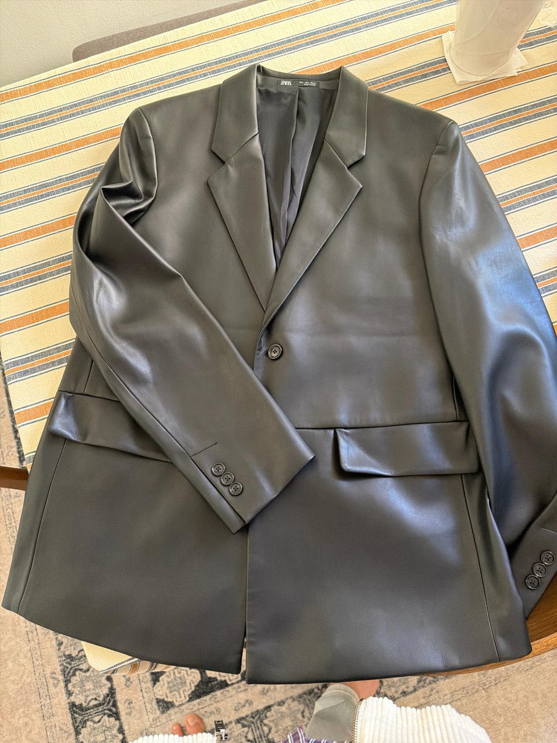FAUX LEATHER BLAZER - Image 3