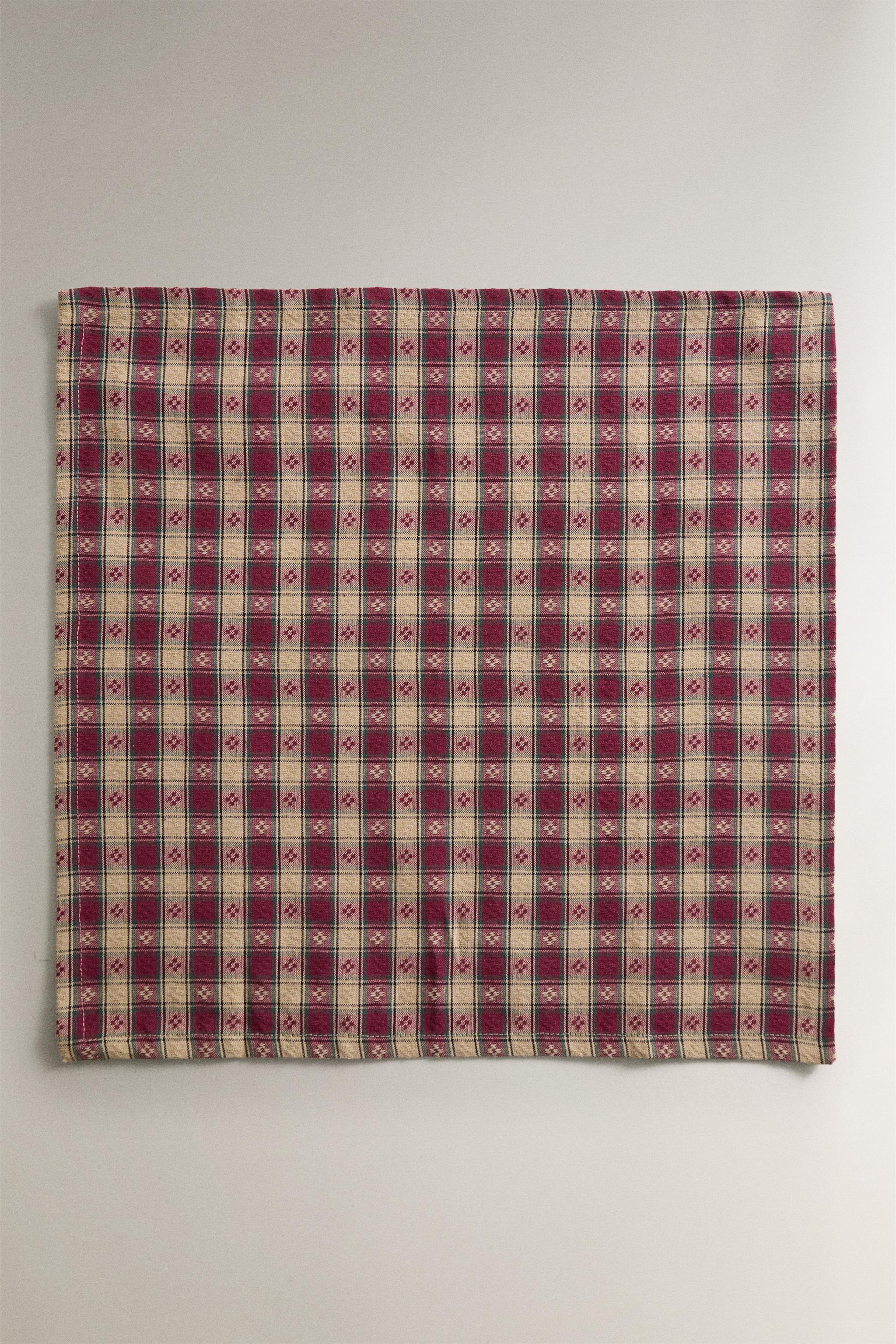 SET OF DYED THREAD CHECK CHRISTMAS NAPKINS (SET OF 2)