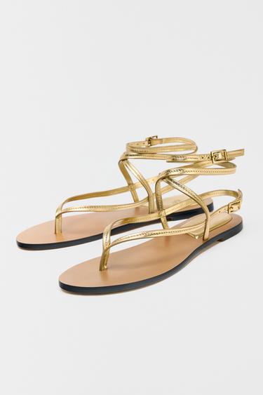 SANDALES À BRIDES EN CUIR EFFET MÉTALLISÉ - Or de Zara - Image 2