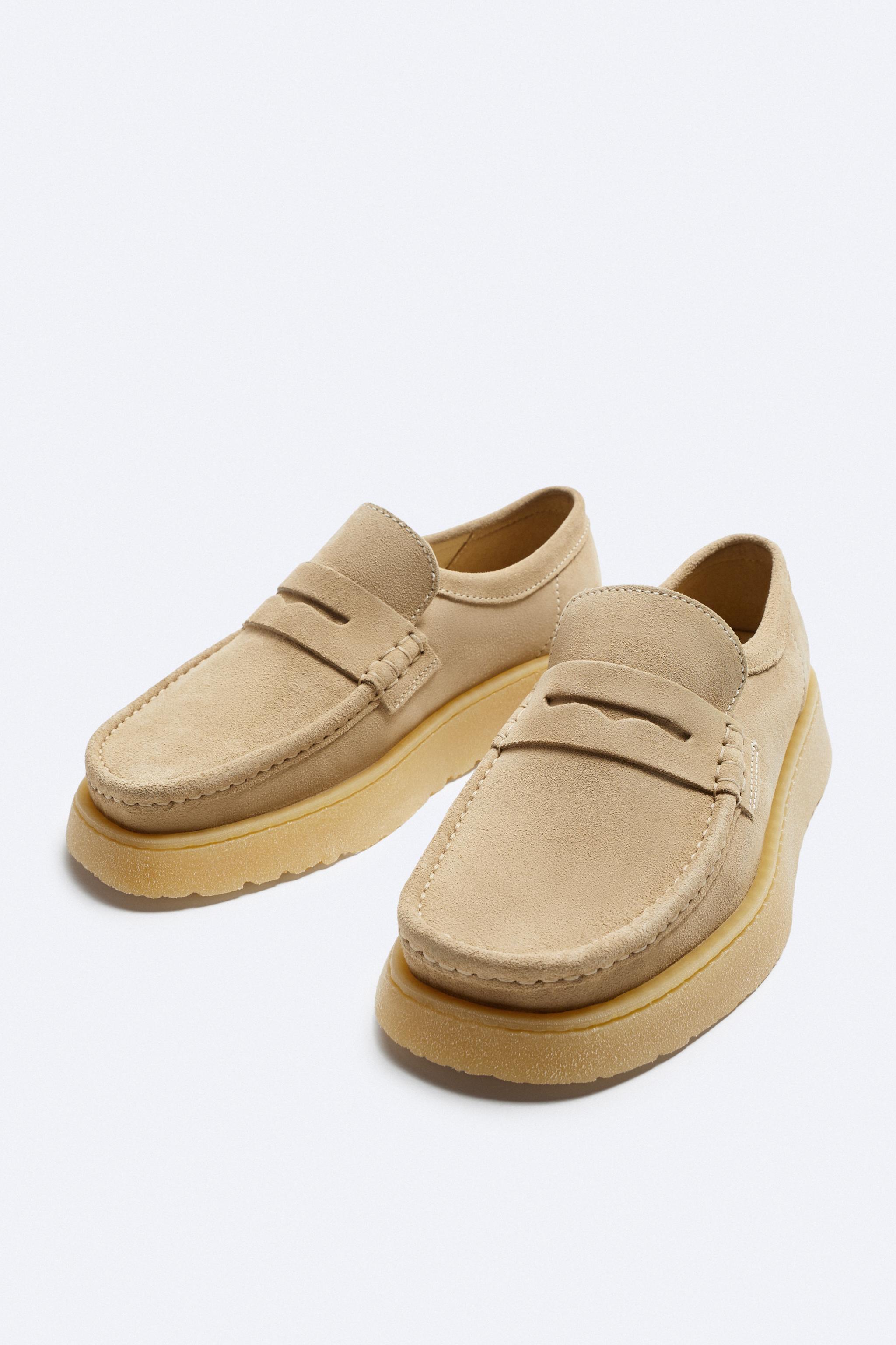 CLARKS® x ZARA レザーローファー - ベージュ | ZARA Japan / 日本