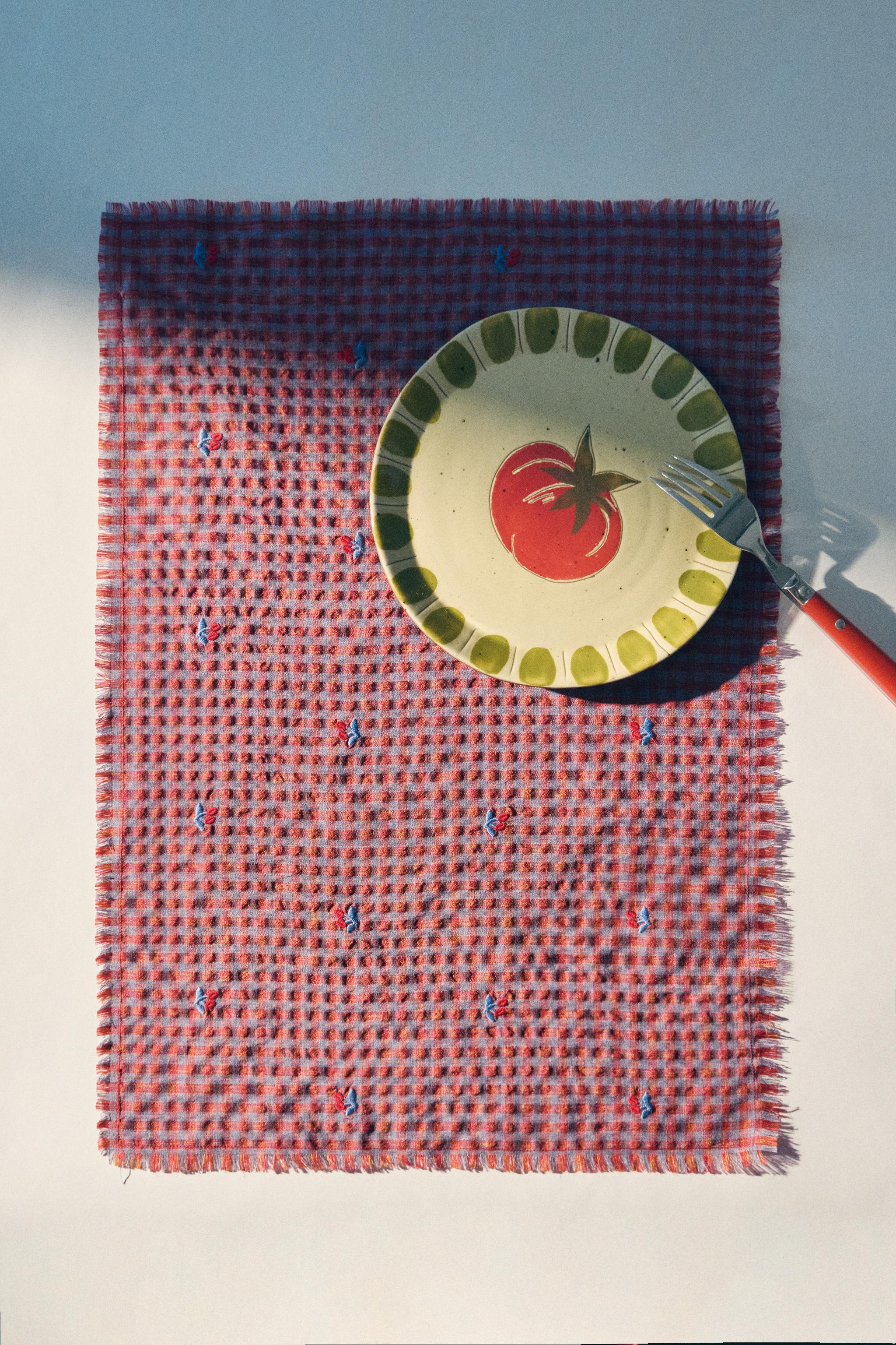 CHERRY PLACEMAT — Red
