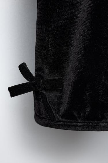 VELVET T-SHIRT WITH BOWS - Black by Zara