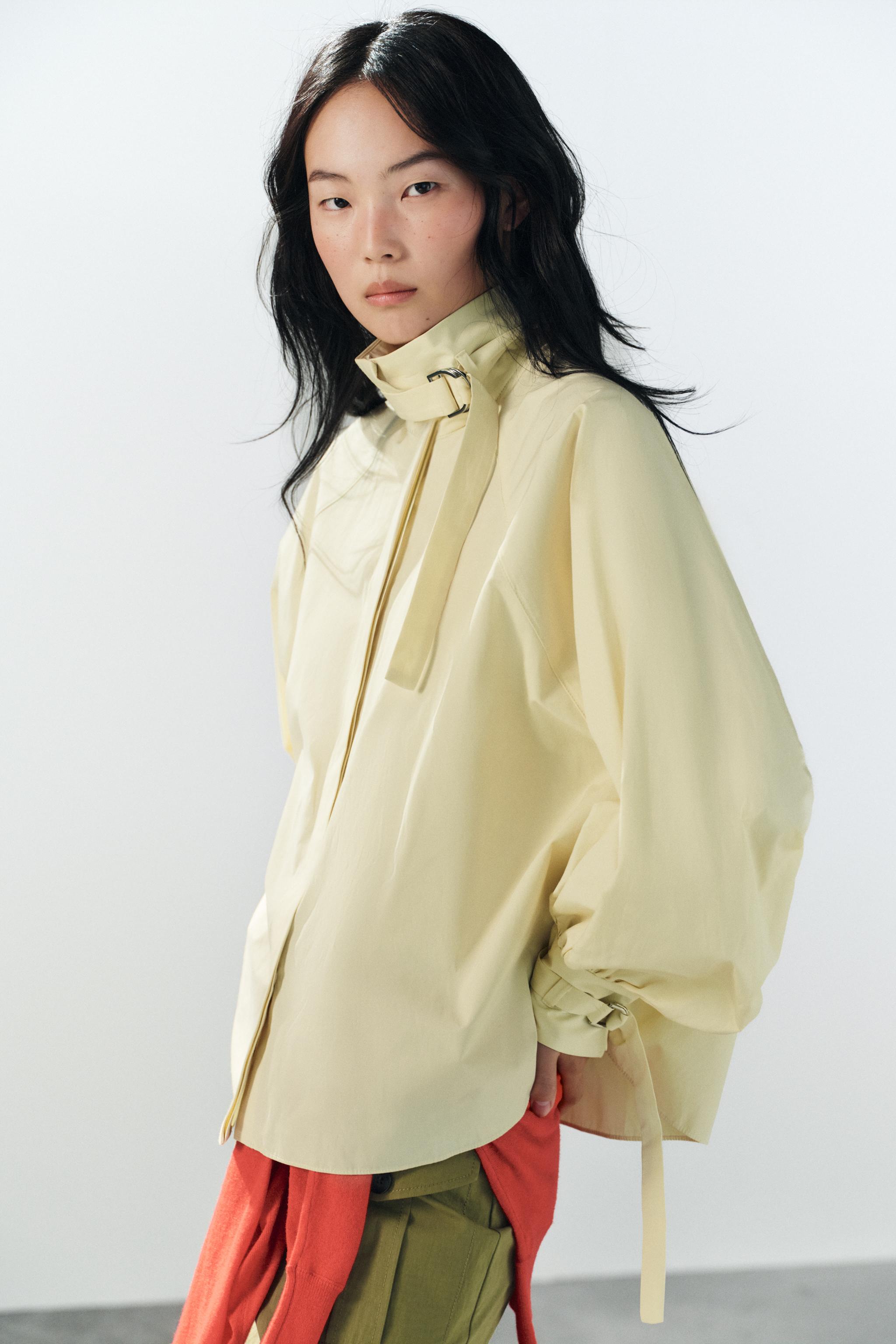 BUCKLED POPLIN SHIRT