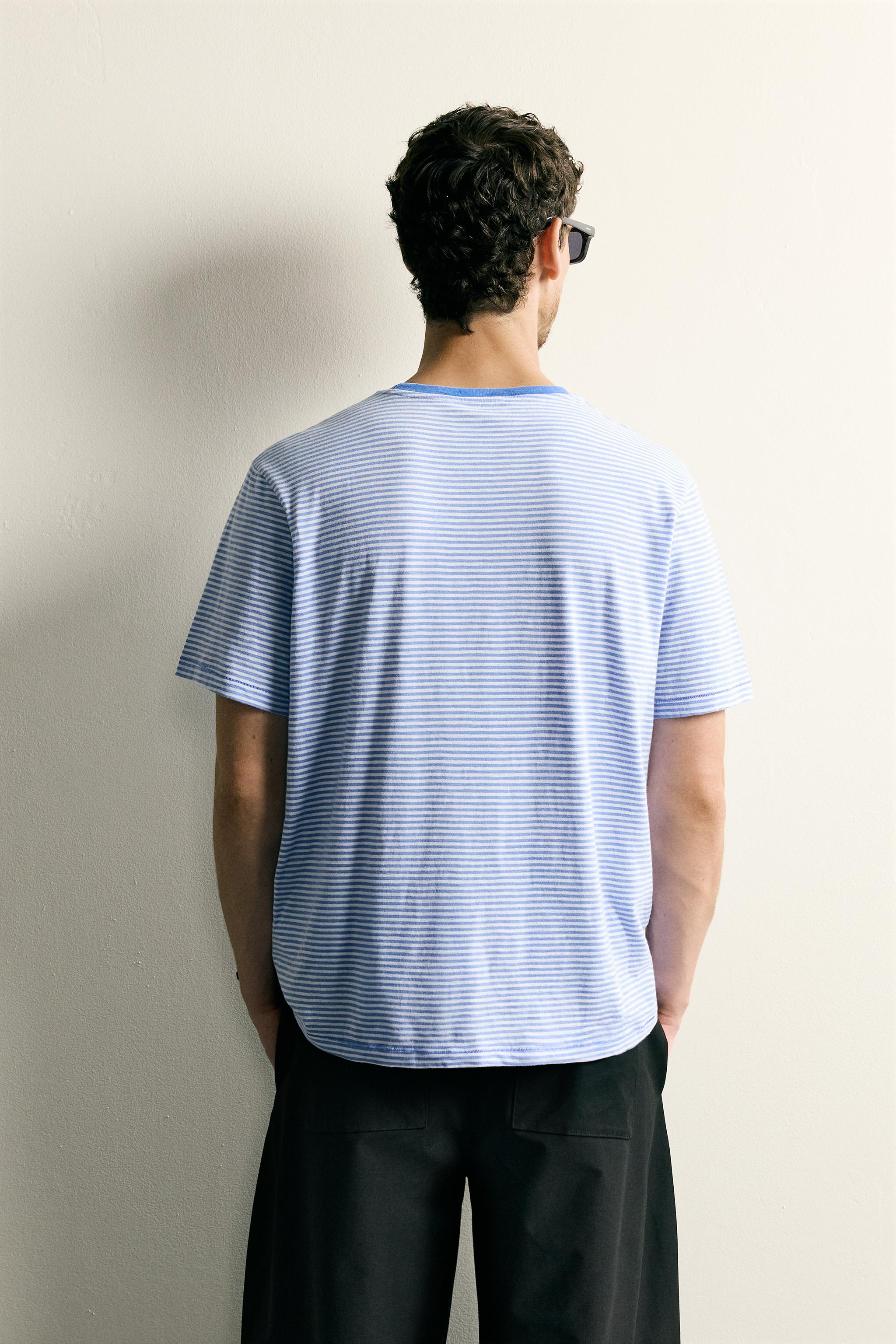 REGULAR FIT STRIPED T-SHIRT