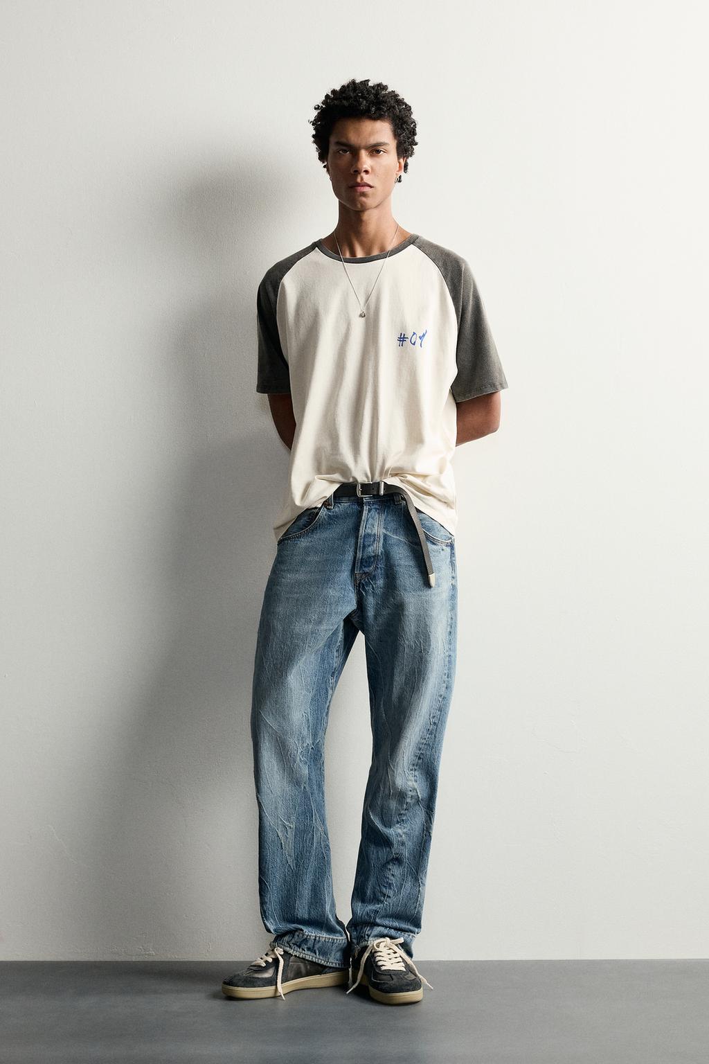 TEXT COLOUR BLOCK T-SHIRT