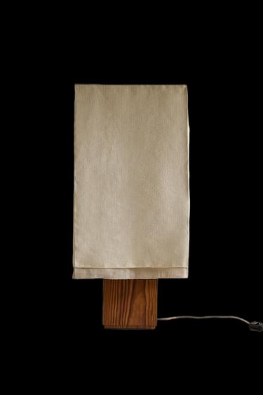 LÁMPARA MESA LINO - Beige claro de Zara - Imagen 0